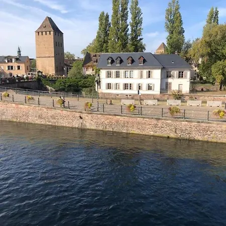 Appartement Au Bord De L'Eau à Strasbourg Extérieur photo